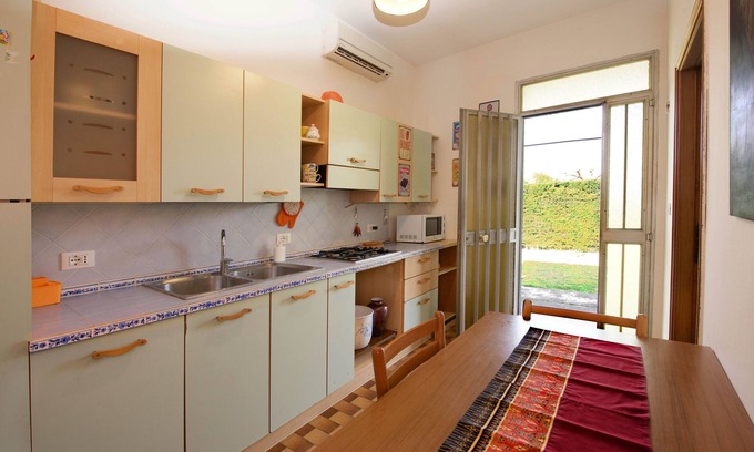 Cavallino-Treporti Apartment | Green House - Apartment surrounded by greenery a few steps from the beach