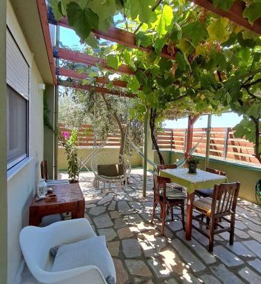 Nea Propontida House | Green Olive Studios