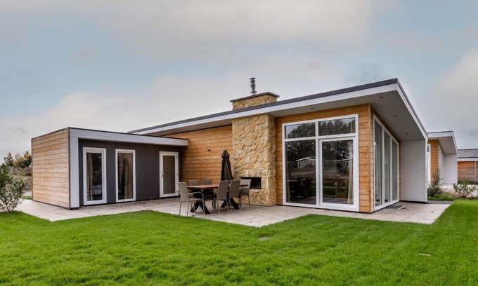 Gasthuis House | Green Resort Mooi Bemelen by Interhome