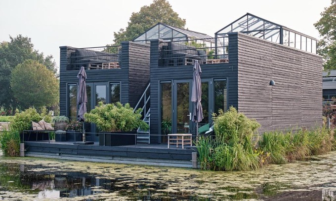 Spoelwijk Apartment | GreenFloat Boskoop #2 Mica & Luca
