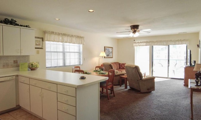 Branson House | Greens 1-3 by Dreams2Reality Vacations-Includes FREE Attraction Tickets Daily!