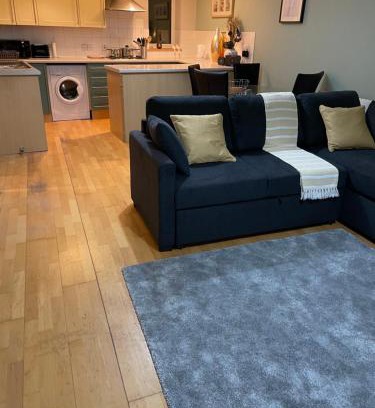 Greenwich West Apartment | GREENWICH CENTRE NKY APARTMENT