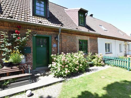 Zierow House | Greta