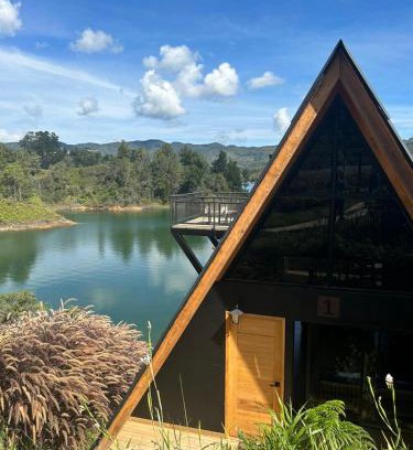 Guatape Ski Chalet | GRETEL CHALETS SUIZO