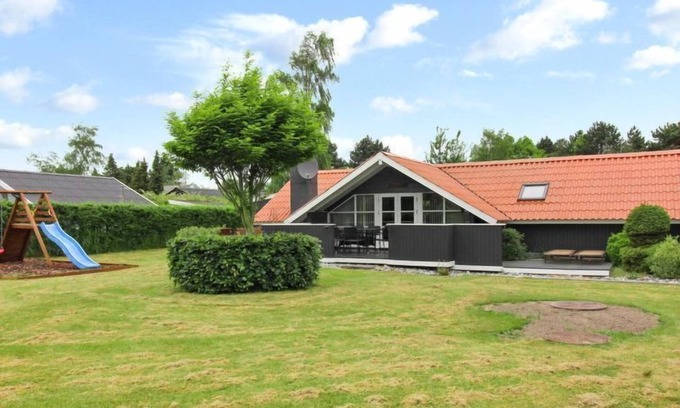 Kramnitse House | "Gretta" - 400m from the sea by Interhome