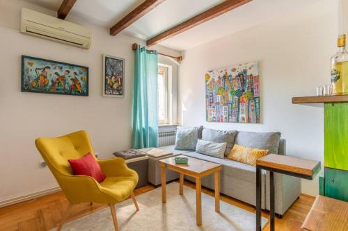 Donji Grad Apartment | Grich Top Location Apartment
