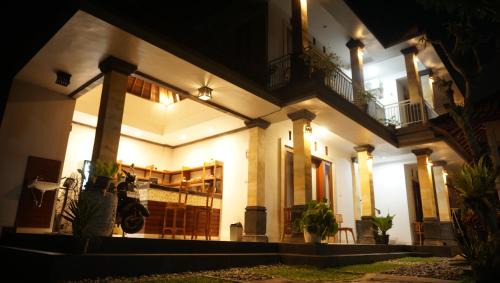 Ketewel House | Griya Alit Guest House