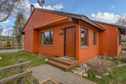 Clark House | Grizzly