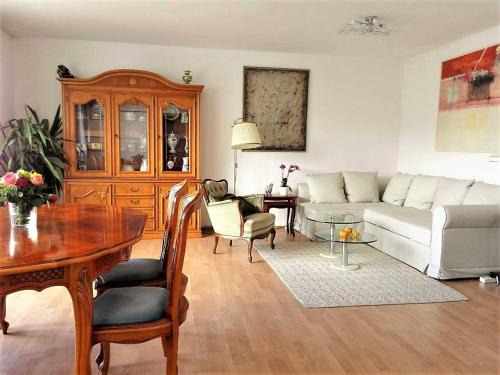 Mitte Apartment | Große Wohnung für Gruppe
