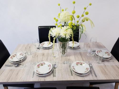 Hildesheim District Apartment | Großes Ferienhaus in Hannover Messe Nähe