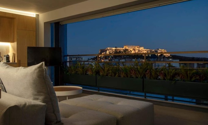 Athens City Centre Apartment | Groovy - Acropolis view 1-Bdr Apartment