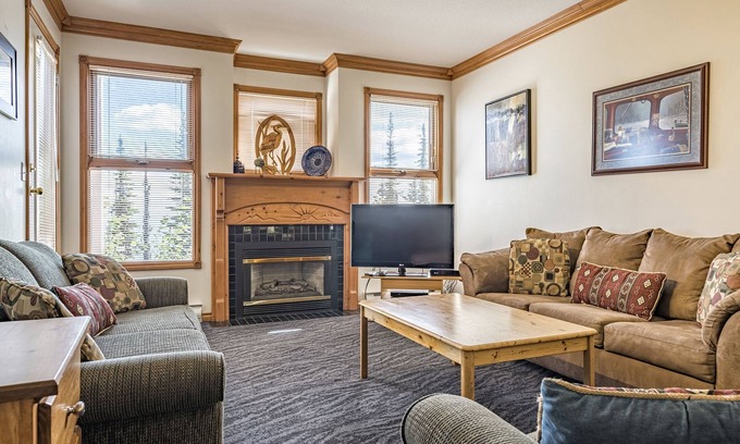 Silver Star Mountain Condo | Ground Floor Grandview Condo w/Great Views, BBQ, Laundry & Pet Friendly!