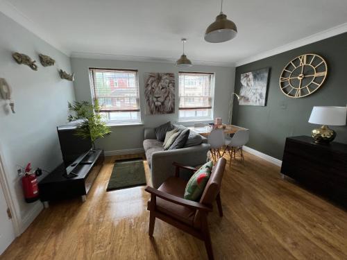 Hereford Apartment | Ground floor apartment, central location with free parking