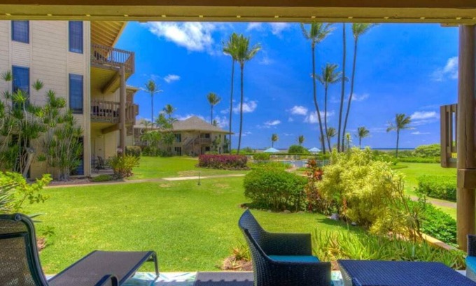 Lihue Condo | Ground-Floor Ocean View W/Lanai–Kaha Lani #105