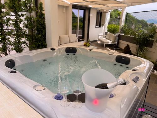 Raito Apartment | GT HOUSE FONTANA LIMITE