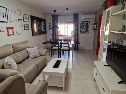Guadalmar Apartment | GUADALMARINA - Playa, Naturaleza y Ciudad