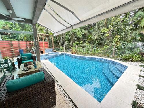 Guaratuba House | Guaratuba 2 Bertioga sobrado cinematográfico, praia a 200 metros da portaria