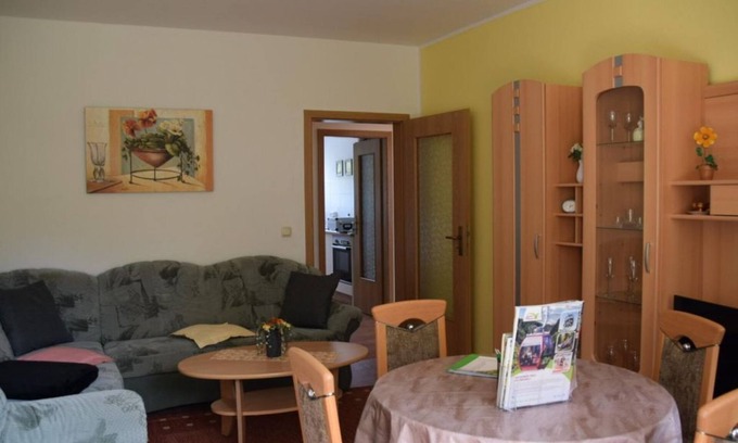Thale Apartment | Guest apartment Fontanering 7, right - Guest apartments Fontanering