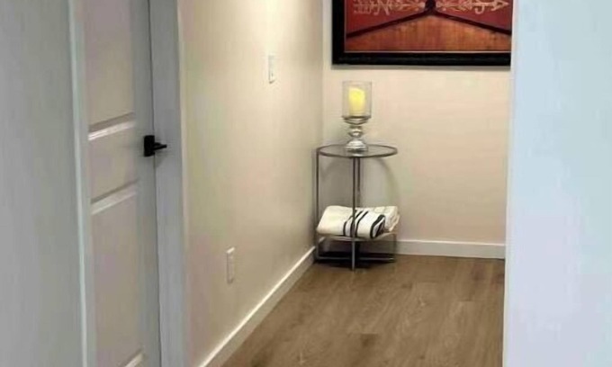 Winnipeg House | Guest expertise