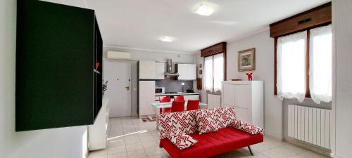 Reggio nell'Emilia Apartment | GUEST HOLIDAY BARI