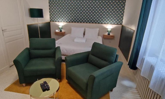 Neris-les-Bains Apartment | Guest Home location