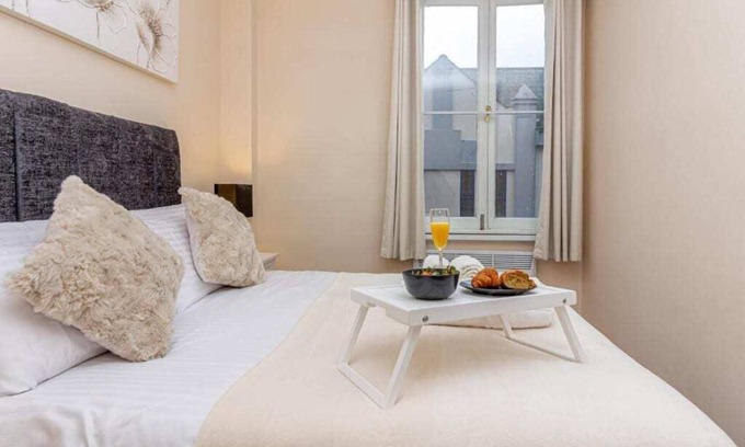 Worcester Apartment | Guest Homes | Trinity Flat