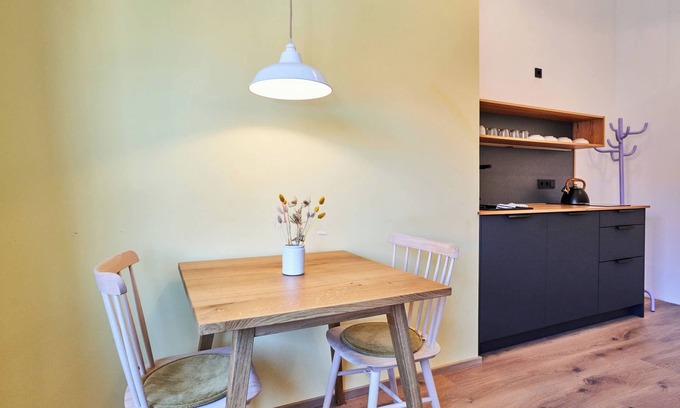 Bad Toelz House | Guest House 'Alte Seifensiederei - Astrid' with Shared Terrace, Shared Garden and Wi-Fi