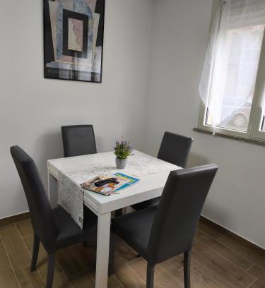 Oristano Historic Centre Apartment | Guest House Civico 16