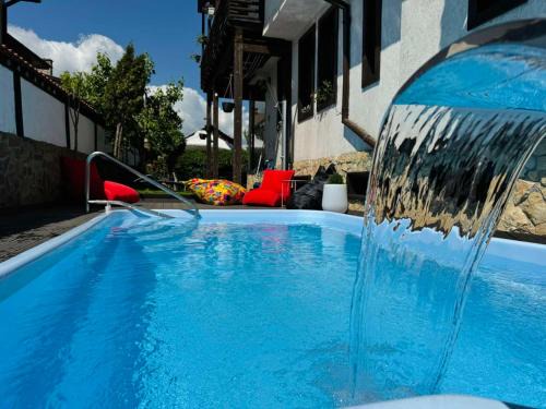 Dobrinishte House | Guest house Elit