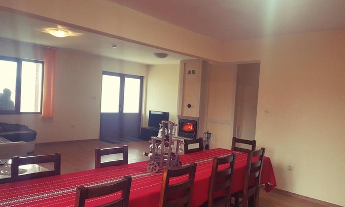 Sredets House | Guest House Fakia