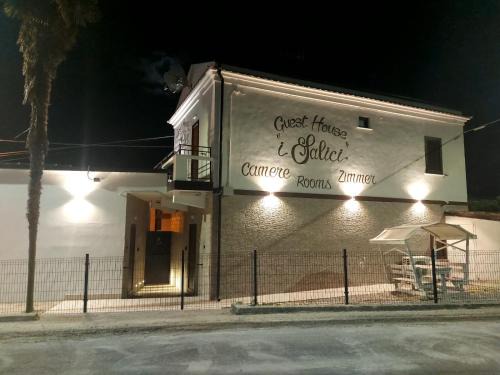 Elice House | Guest House - I Salici