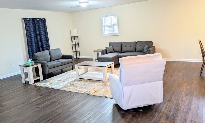 Drake Apartment | Guest House in the Country