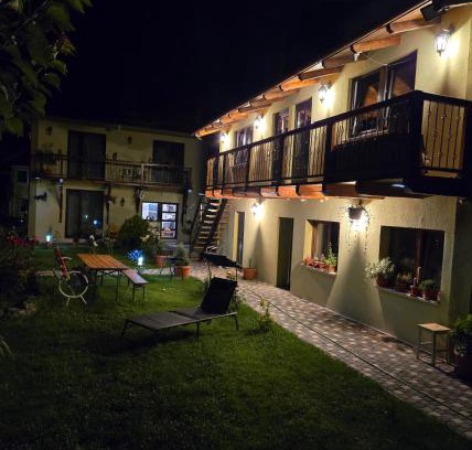 Rasnov House | Guest house Karina