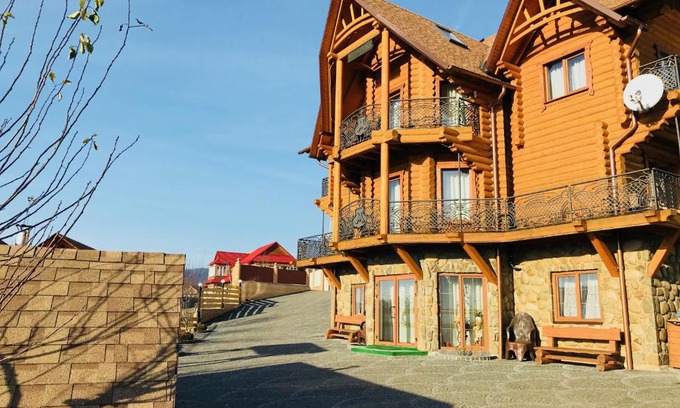 Vorokhta House | Guest house М