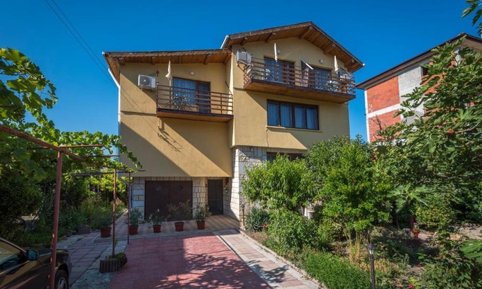 Kranevo House | Guest House Sun