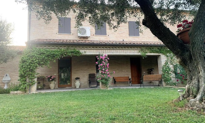 Bellocchi House | Guest House Vagamondo