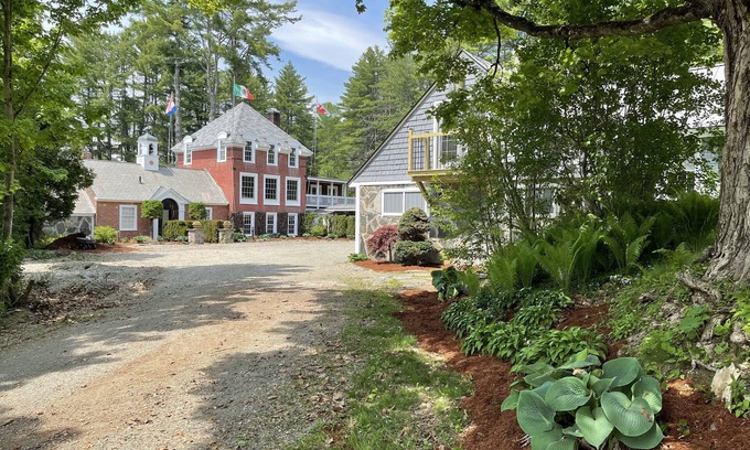 Reading House | Guest wing on a 400 private acre estate. Sleeps 8