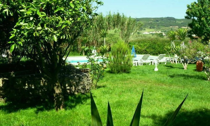 Alcobaca Bed & Breakfast | Guesthouse/bed & breakfast/Quartos of hospedes- NAZARÉ- ALCOBAÇA.