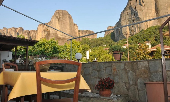 Kastraki House | GUESTHOUSE BLOUTSOS ROOMS