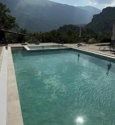 Albania Cabin | Guesthouse Lumo & pool