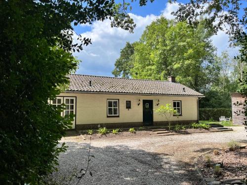 Knegsel Villa | Guesthouse Oeyenbos