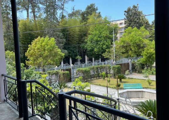 Kobuleti House | Guesthouse on Agmashenebeli 328