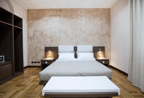 Foce House | Guesthouse Vittoria Rooms - the Original since 2015