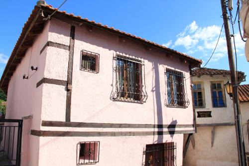 Stavroupolis House | Guesthouse Xenios Zeus
