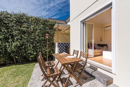 Vilarinha Apartment | GuestReady - City & Beach Garden Home