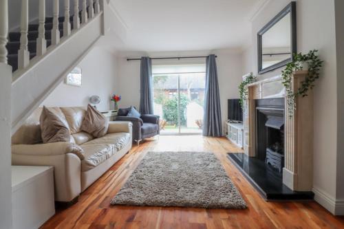 Merrion House | GuestReady - Coastal Charm near Sandymount Beach