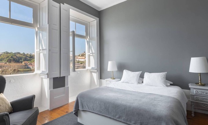 Sao Nicolau Apartment | GuestReady - Innvict Admiral