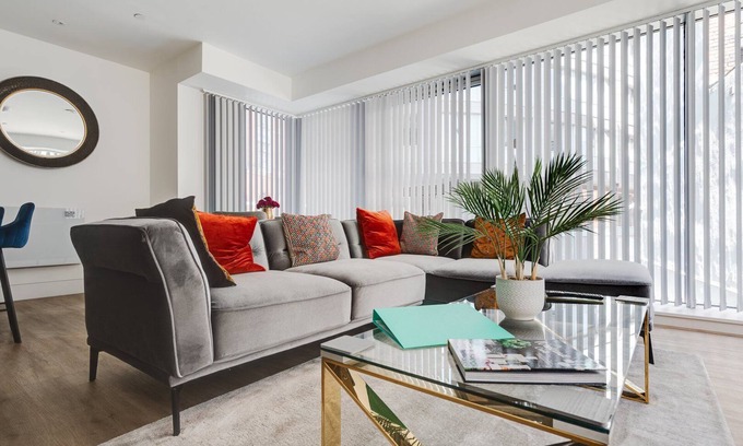 Liverpool City Centre Apartment | GuestReady - Modern stay near World Museum