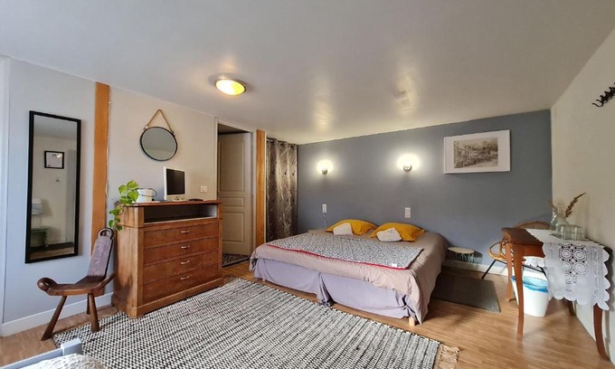 Raon-les-Leau Bed & Breakfast | Guestroom Raon-lès-Leau, 1 pièce, 3 personnes - FR-1-584-267