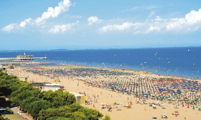 Lignano Sabbiadoro Apartment | Guglielmo e Anna by Interhome